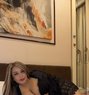 Hot Russian - puta in Al Manama Photo 2 of 3