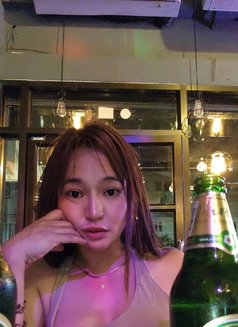 Hot Sakura Philippines Ts - Transsexual companion in Bangkok Photo 3 of 4