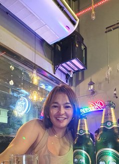 Hot Sakura Philippines Ts - Transsexual companion in Bangkok Photo 4 of 4