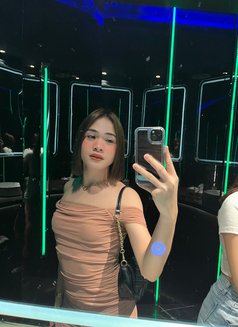Hot Sam - Acompañantes transexual in Makati City Photo 9 of 12