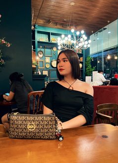 Hot Samantha - Transsexual escort in Makati City Photo 11 of 13