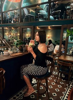 Hot Samantha - Transsexual escort in Makati City Photo 13 of 13