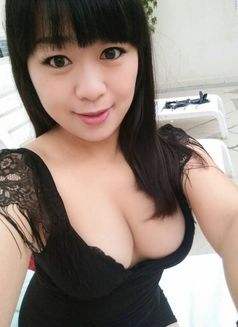 Hot Sexy Ann anal services - escort in Dubai Photo 1 of 6