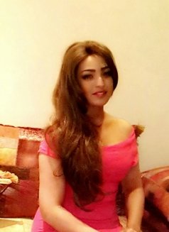 Hot & Sexy Arabic Oily Body - escort in Dubai Photo 3 of 4