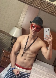 Hot Sexy HornyHunk Wild Hardcore VersTop - Male escort in Dubai Photo 18 of 24