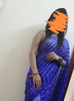 Hot&Sexy Indian milf for Bhabhi lovers - puta in Dubai Photo 5 of 6