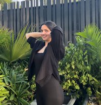 Hot & Sexy Models // College Girls Avail - puta in New Delhi