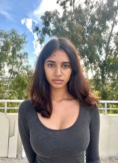 Hot Sexy Tamil Affordable Girls - puta in Chennai Photo 1 of 4