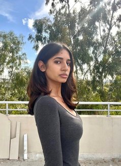Hot Sexy Tamil Affordable Girls - puta in Chennai Photo 3 of 4