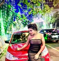 Kylie Jenner - Transsexual escort in Kolkata