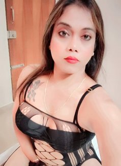 Hot Shemale Zeenat - Transsexual escort in Bangalore Photo 29 of 30