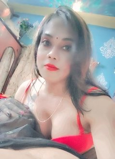 Hot Shemale Zeenat - Acompañantes transexual in New Delhi Photo 27 of 30