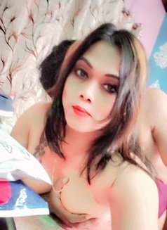 Hot Shemale Zeenat - Transsexual escort in Kolkata Photo 20 of 30