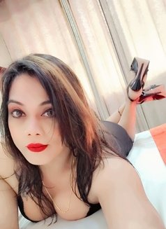 Hot Shemale Zeenat - Transsexual escort in Kolkata Photo 17 of 30