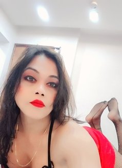 Hot Shemale Zeenat - Transsexual escort in Kolkata Photo 26 of 30