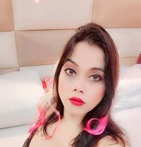 Hot Shemale Zeenat - Transsexual escort in New Delhi Photo 28 of 30