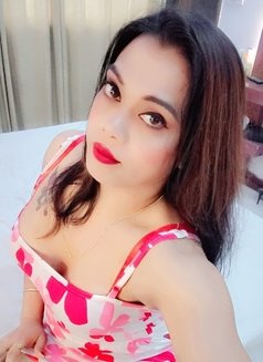 Hot Shemale Zeenat - Transsexual escort in Kolkata Photo 26 of 30