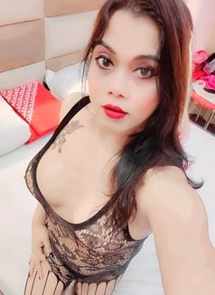 Hot Shemale Zeenat - Transsexual escort in Kolkata Photo 27 of 30