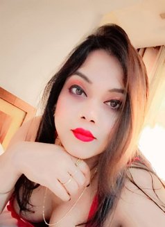 Hot Shemale Zeenat - Transsexual escort in New Delhi Photo 30 of 30