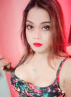 Hot Shemale Zeenat - Transsexual escort in Kolkata Photo 27 of 30