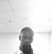 Hot Shot - Male companion in Nairobi