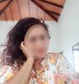 Hot Single and Couple Service - puta in Colombo Photo 1 of 2