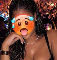 Hot Slim African girl Tracy Cam and Meet - puta in Pattaya