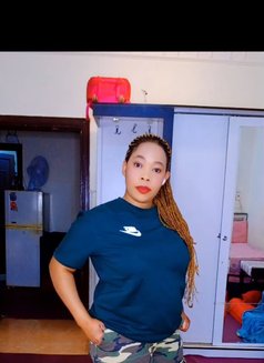 Hot Sonia - escort in Jeddah Photo 2 of 4