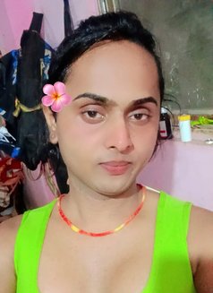 Hot Soniya - Acompañantes transexual in Mumbai Photo 5 of 5