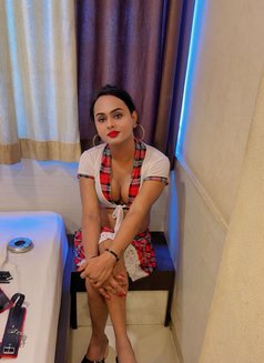 Hot Soniya - Transsexual escort in Ahmedabad Photo 8 of 9