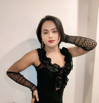 Hot Soniya - Transsexual escort in Vadodara