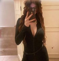 Hot Sweet Milf Russian - puta in Singapore