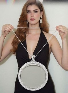 Hot Sweet Milf Russian - puta in Singapore Photo 4 of 4