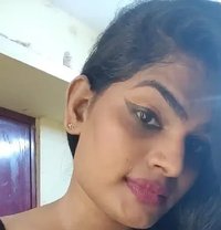 Hot Teacher - Transsexual adult performer in Chennai
