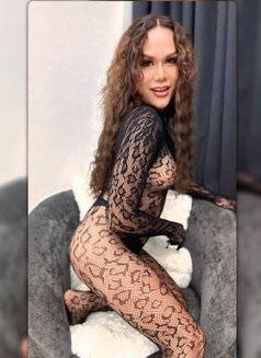 Hot top and bottom - Acompañantes transexual in Riyadh Photo 3 of 14