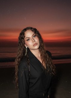 Hot Top in JVC - Acompañantes transexual in Dubai Photo 15 of 16