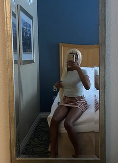 Hot Top Ts Taraki - Transsexual escort in Dublin Photo 6 of 15