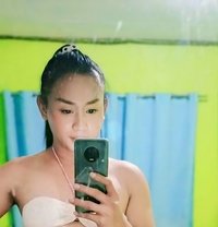 Hot Trixie - Transsexual escort in Manila