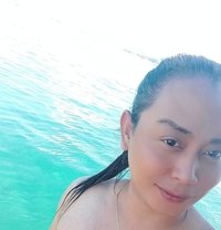 Hot Trixie - Transsexual escort in Manila