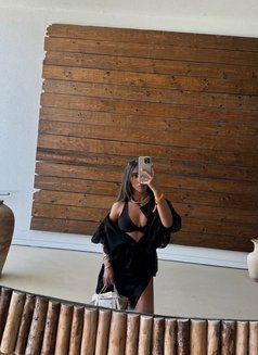 Hot Turkish slim just arrived - escort in Muscat Photo 2 of 2