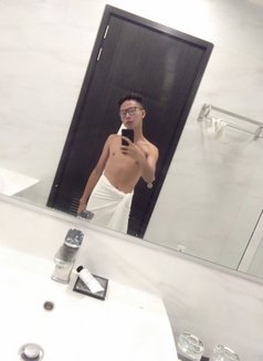 Hot Twink Here - Male escort in Angeles City Photo 4 of 8
