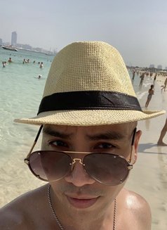 HOT TWINK TOP AND JOCK VERSE CREAM PIES - Male escort in Dubai Photo 16 of 17