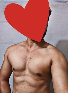 Hot Vien - Male escort in Mumbai Photo 3 of 4