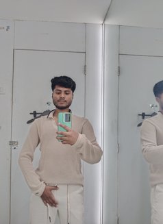 Hotyrohan - Male escort in Kolkata Photo 8 of 14