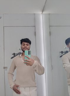 Hotyrohan - Male escort in Kolkata Photo 10 of 14