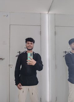 Hotyrohan - Male escort in Kolkata Photo 14 of 14