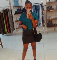 Hotcake - escort in Batroun