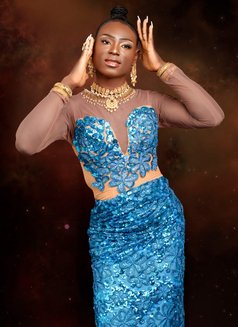 Hotcocoa - Acompañantes transexual in Lagos, Nigeria Photo 12 of 12
