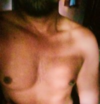 Hotgokul - Masajista in Chennai
