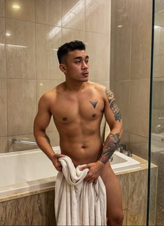Hotmanly - Acompañantes masculino in Hong Kong Photo 7 of 11